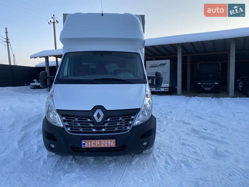 Грузовой фургон Renault Master 2018 в Хусте