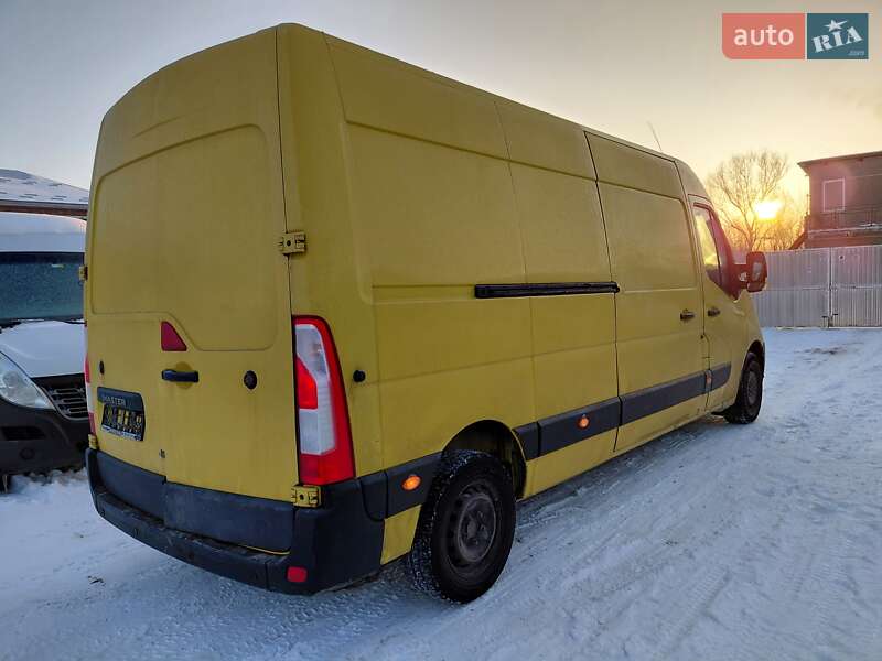 Вантажний фургон Renault Master 2017 в Івано-Франківську