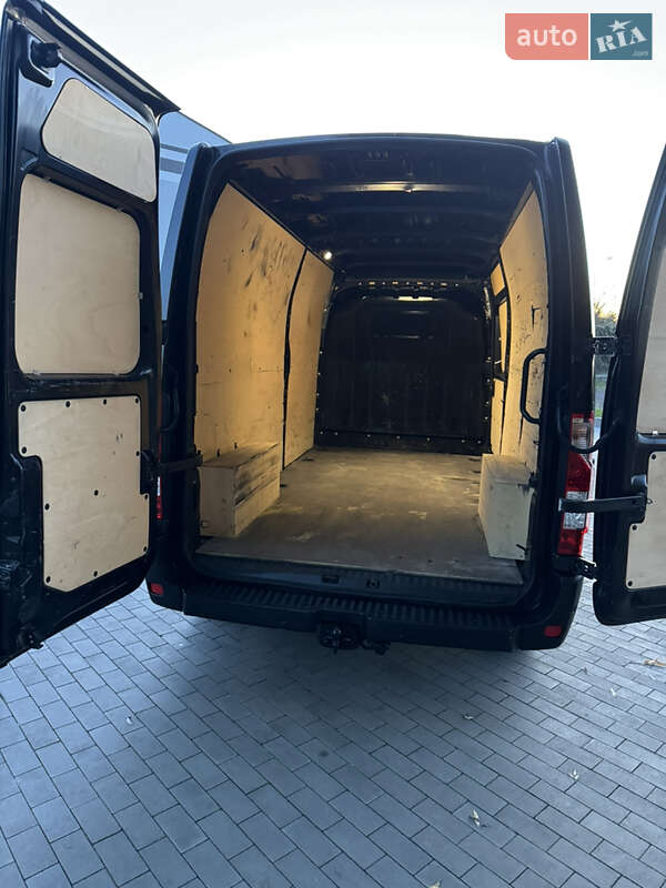 Вантажний фургон Renault Master 2022 в Луцьку