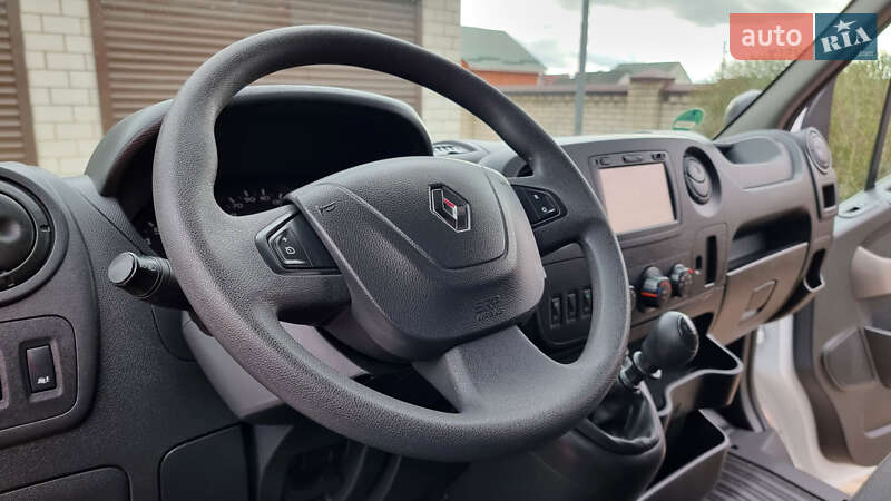 Вантажний фургон Renault Master 2019 в Житомирі