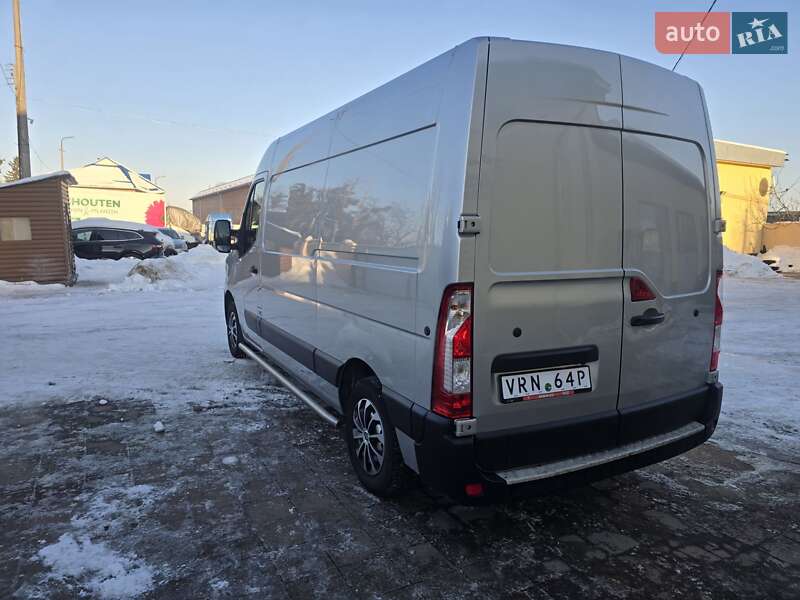 Грузовой фургон Renault Master 2022 в Стрые