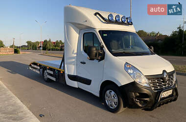 Эвакуатор Renault Master 2017 в Луцке