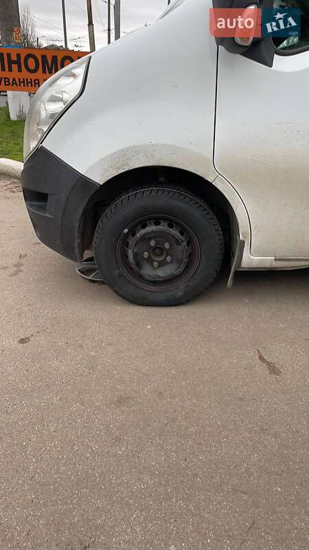 Тентованый Renault Master 2016 в Кропивницком