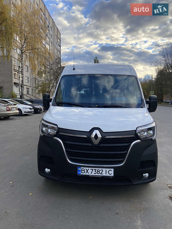 Вантажний фургон Renault Master 2020 в Хмельницькому