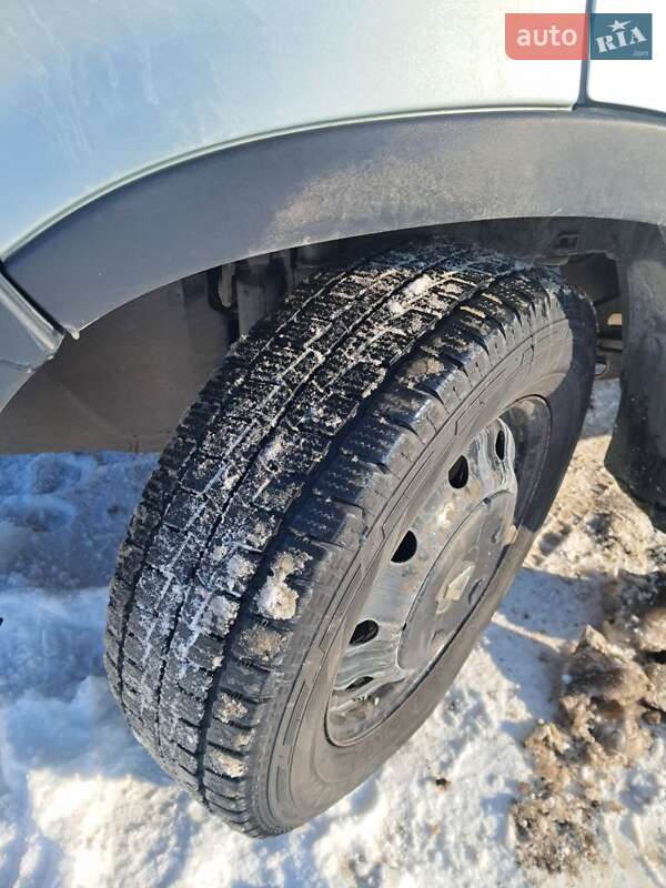 Грузовой фургон Renault Master 2008 в Косове фото 10 Грузовой фургон Renault Master 2008 в Косове