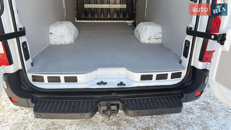 Грузовой фургон Renault Master 2020 в Луцке