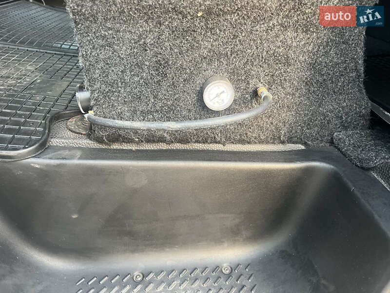 Эвакуатор Renault Master 2010 в Львове фото 33 Эвакуатор Renault Master 2010 в Львове