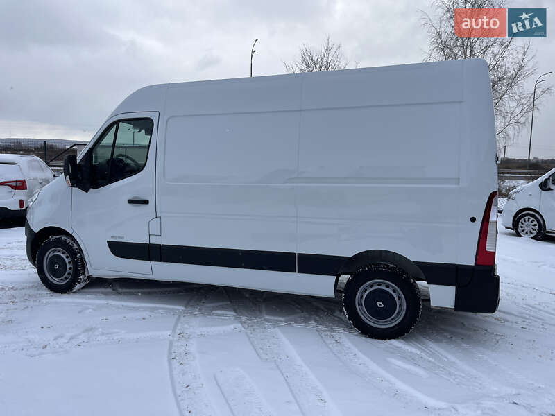 Вантажний фургон Renault Master 2016 в Дубні