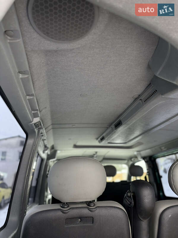 Мінівен Renault Master 2001 в Львові фото 35 Мінівен Renault Master 2001 в Львові