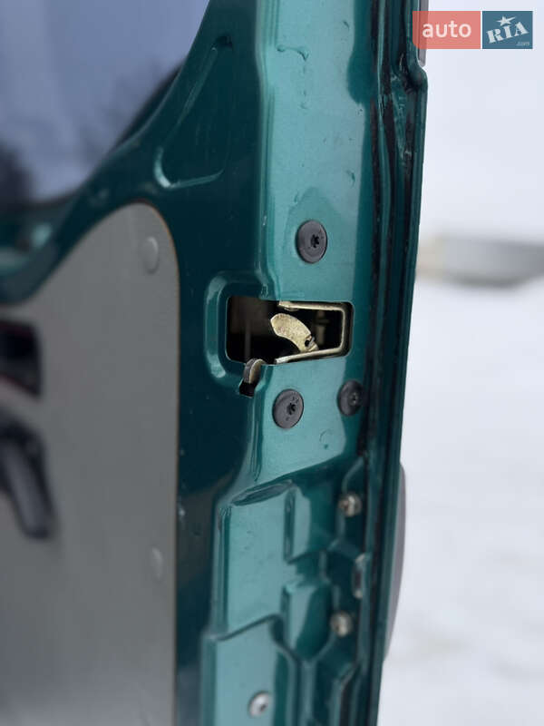 Мінівен Renault Master 2001 в Львові фото 38 Мінівен Renault Master 2001 в Львові