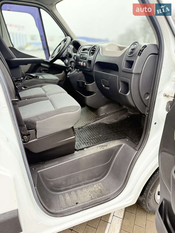 Вантажний фургон Renault Master 2014 в Одесі