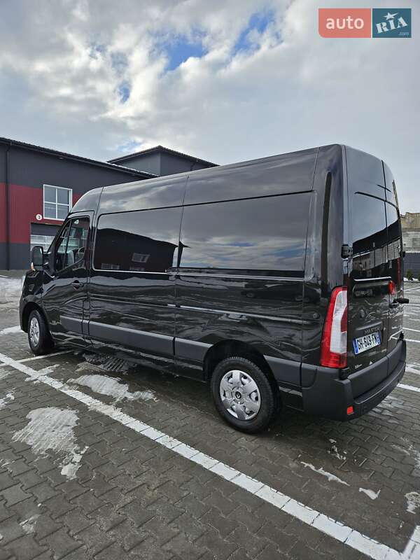 Вантажний фургон Renault Master 2022 в Дубні