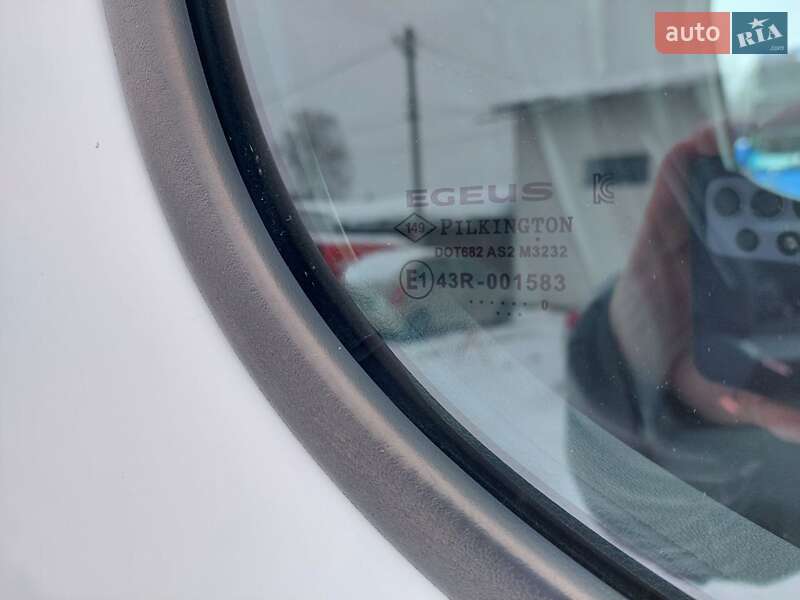 Мікроавтобус вантажний (до 3,5т) Renault Master 2020 в Львові фото 30 Мікроавтобус вантажний (до 3,5т) Renault Master 2020 в Львові