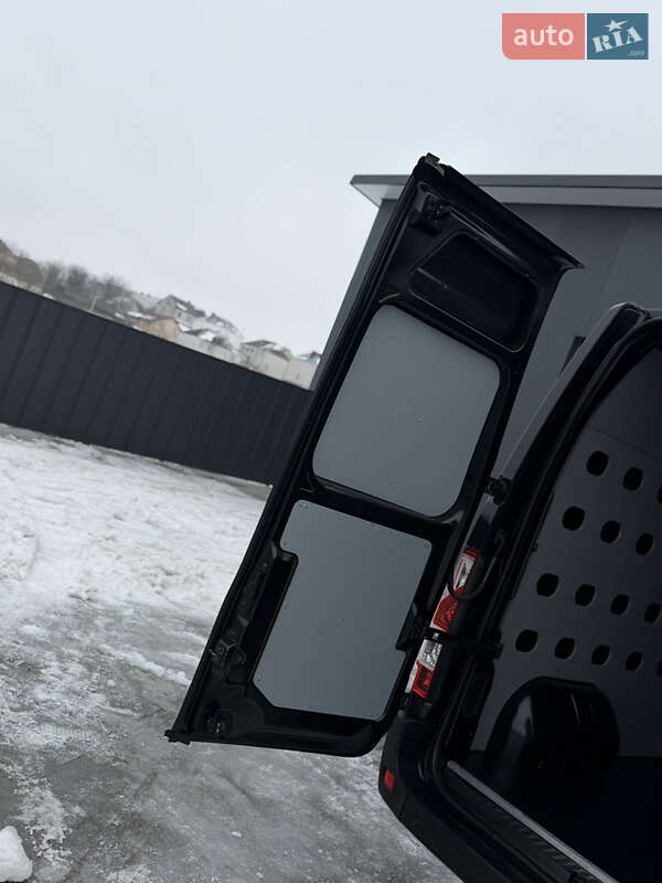 Грузовой фургон Renault Master 2020 в Дубно фото 28 Грузовой фургон Renault Master 2020 в Дубно