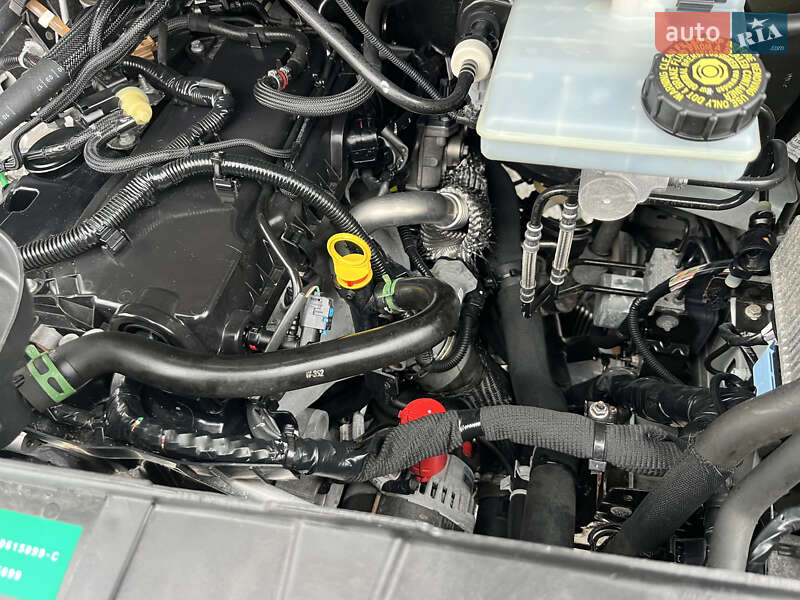 Вантажний фургон Renault Master 2017 в Дубні