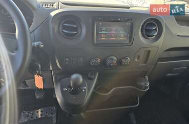 Вантажний фургон Renault Master 2017 в Луцьку
