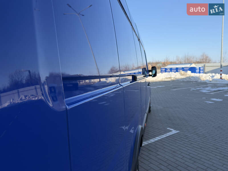 Грузовой фургон Renault Master 2022 в Дубно