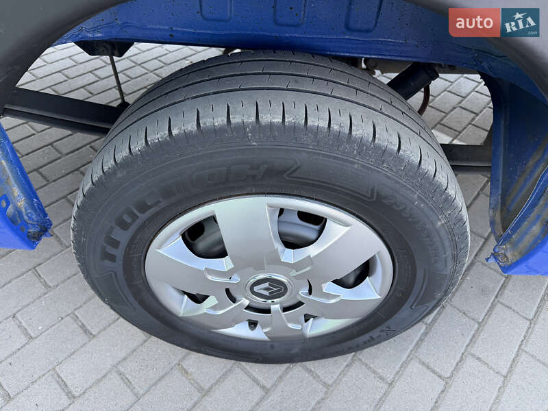 Грузовой фургон Renault Master 2022 в Дубно