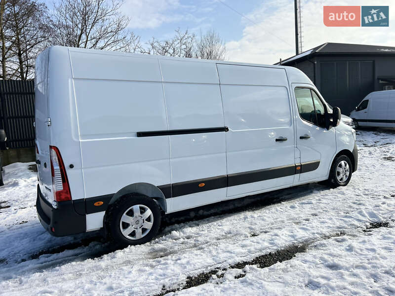 Вантажний фургон Renault Master 2021 в Хусті