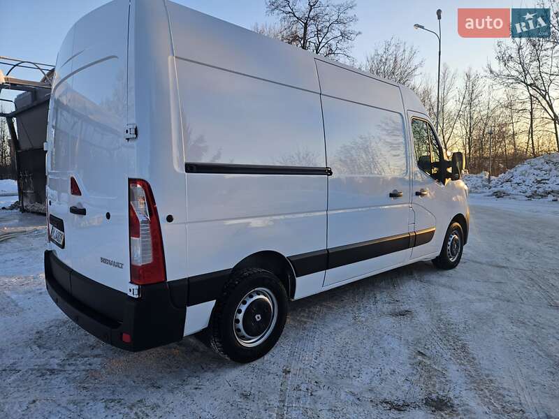 Вантажний фургон Renault Master 2022 в Бердичеві