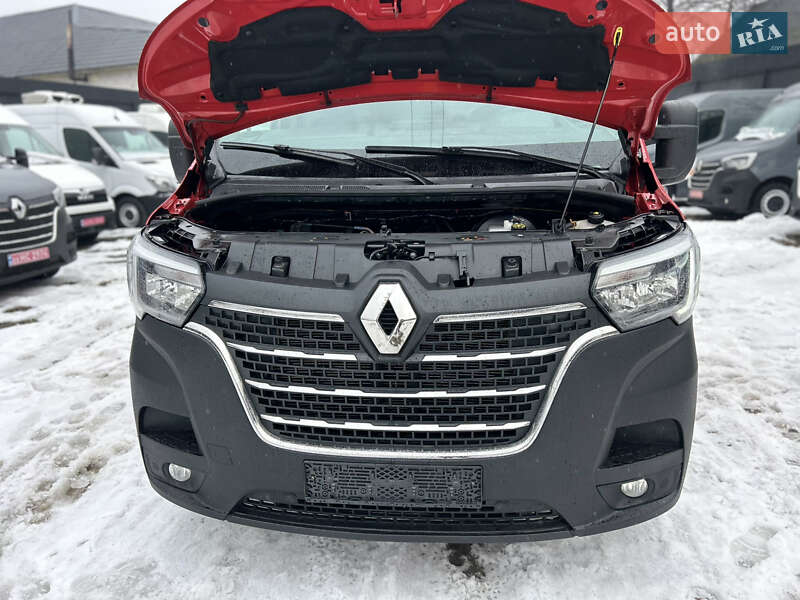 Вантажний фургон Renault Master 2024 в Хусті
