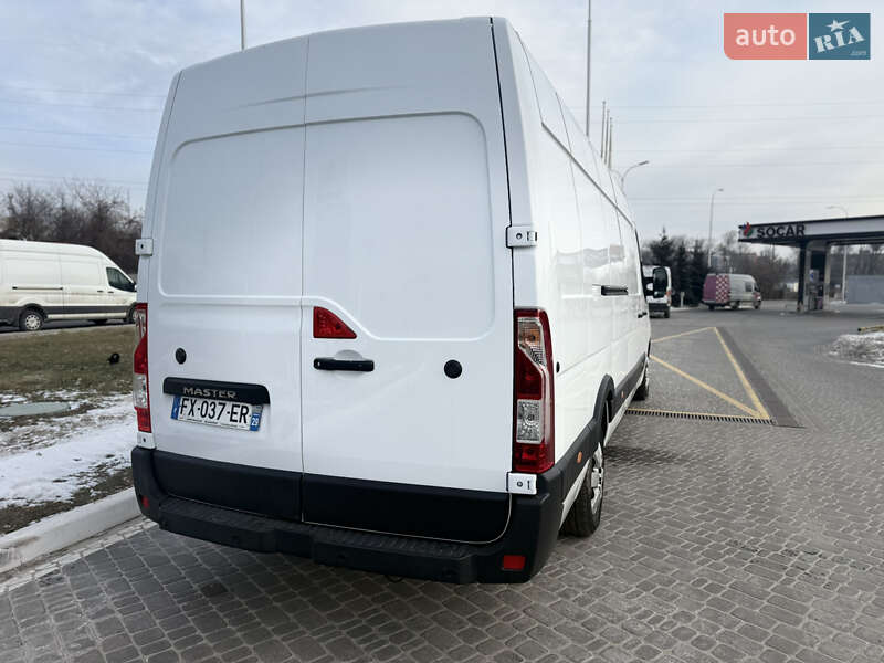 Вантажний фургон Renault Master 2020 в Дніпрі