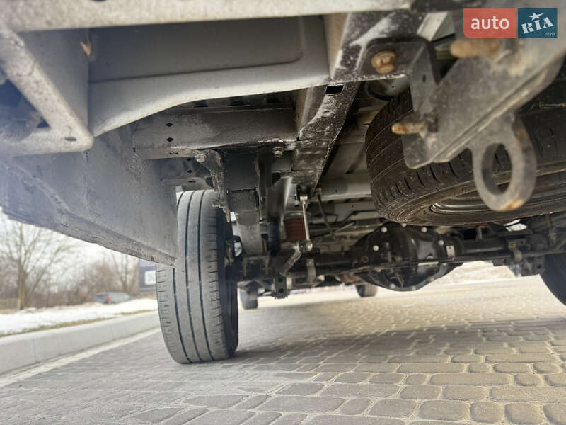 Вантажний фургон Renault Master 2020 в Дніпрі