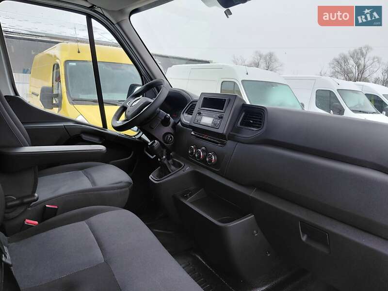 Мікроавтобус вантажний (до 3,5т) Renault Master 2021 в Івано-Франківську