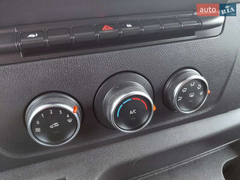 Мікроавтобус вантажний (до 3,5т) Renault Master 2021 в Івано-Франківську