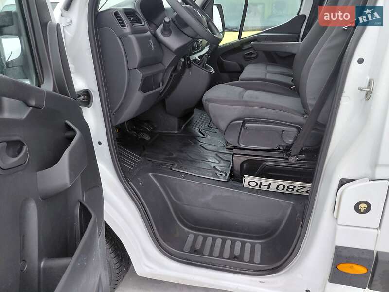 Мікроавтобус вантажний (до 3,5т) Renault Master 2021 в Івано-Франківську