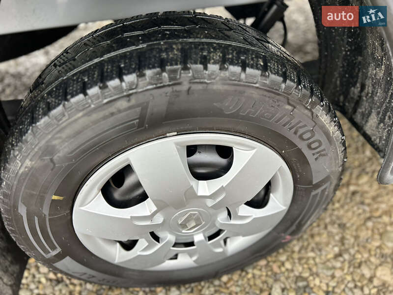 Тентований Renault Master 2023 в Хусті