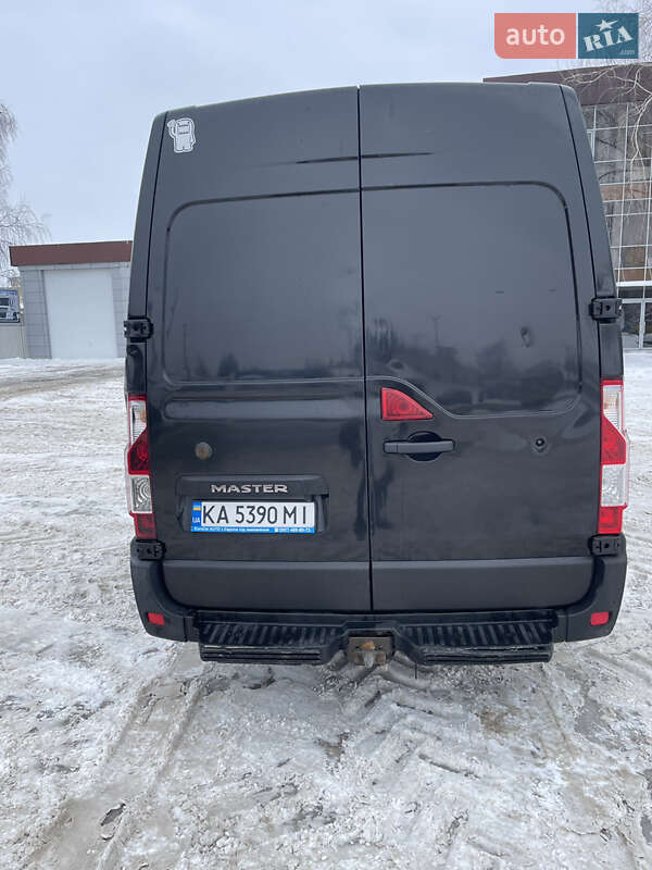 Грузовой фургон Renault Master 2015 в Борисполе