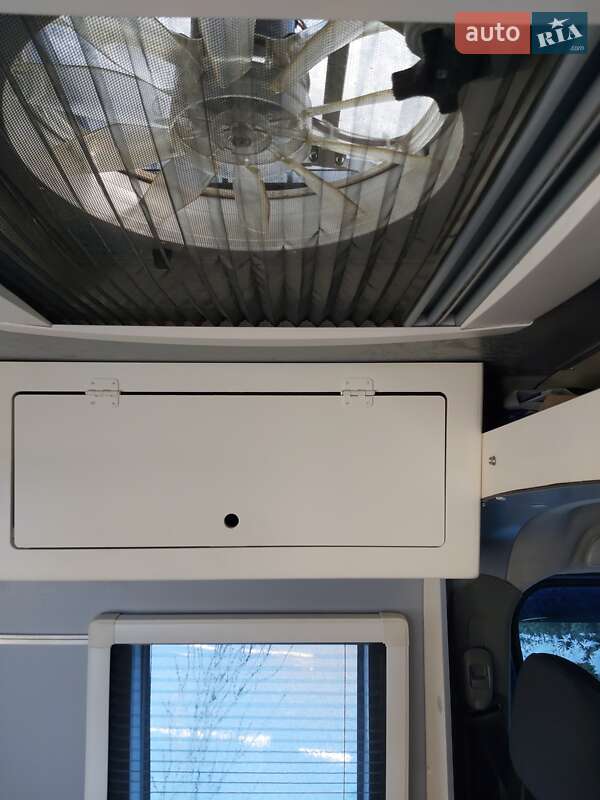 Дом на колесах Renault Master 2012 в Луцке