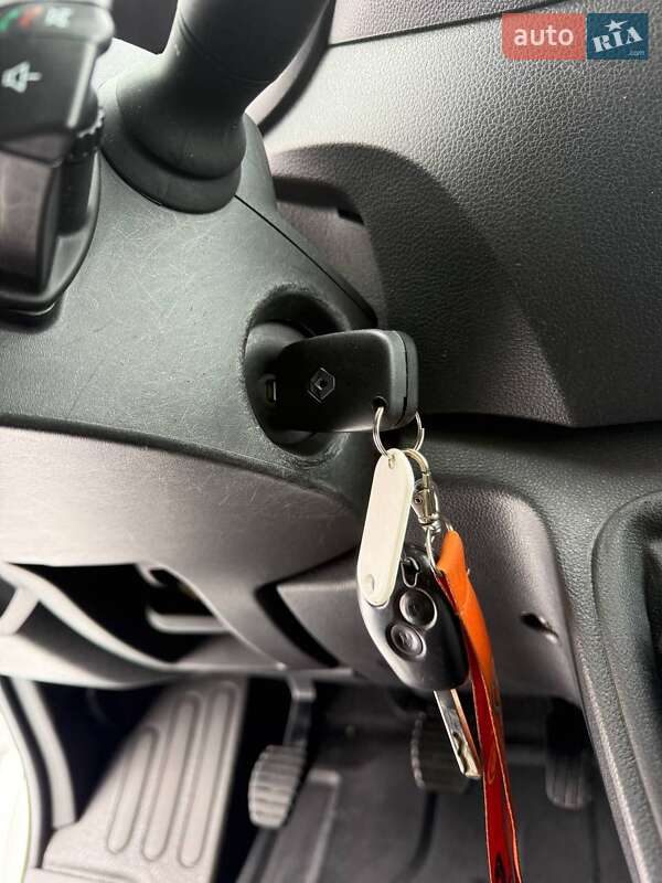 Грузовой фургон Renault Master 2021 в Днепре