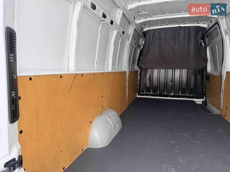 Грузовой фургон Renault Master 2021 в Днепре