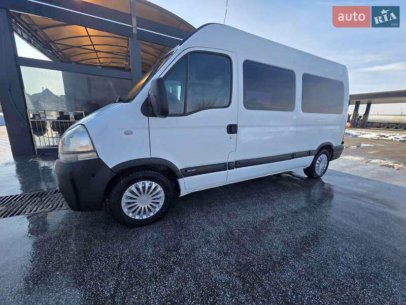 Мінівен Renault Master 2006 в Кіцмані
