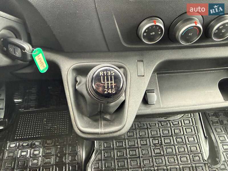 Грузовой фургон Renault Master 2024 в Киеве фото 20 Грузовой фургон Renault Master 2024 в Киеве