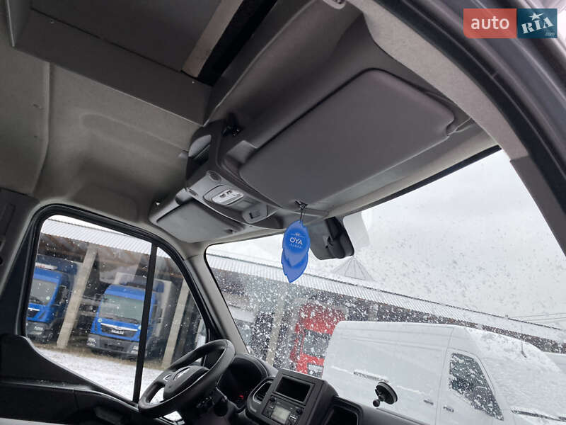 Тентованый Renault Master 2022 в Хусте