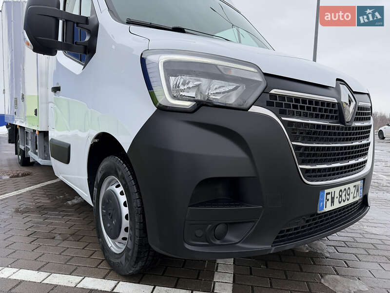 Вантажний фургон Renault Master 2021 в Дубні