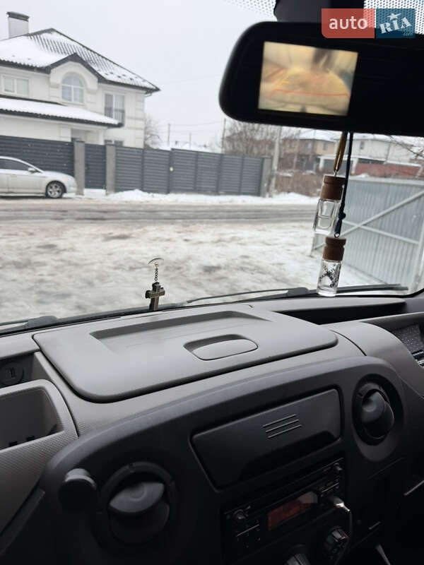 Вантажний фургон Renault Master 2017 в Києві