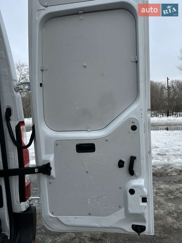 Грузовой фургон Renault Master 2018 в Киеве