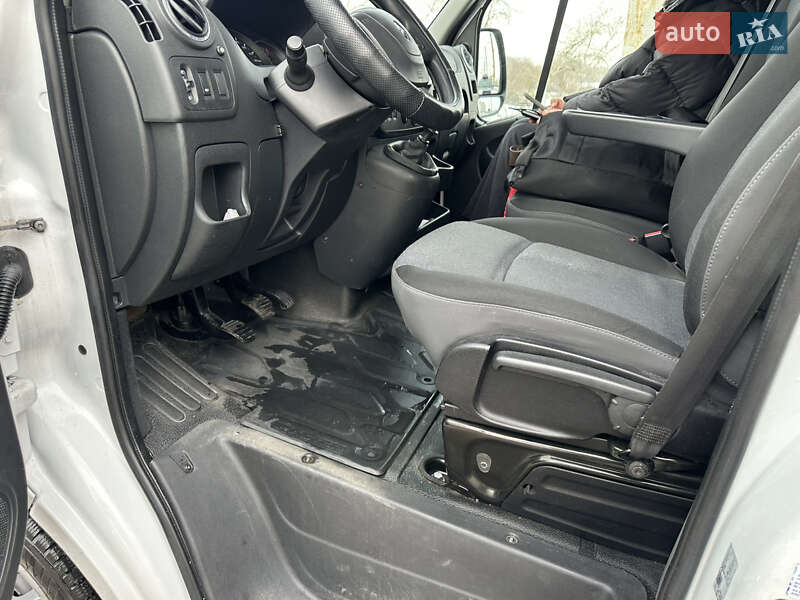 Грузовой фургон Renault Master 2018 в Киеве