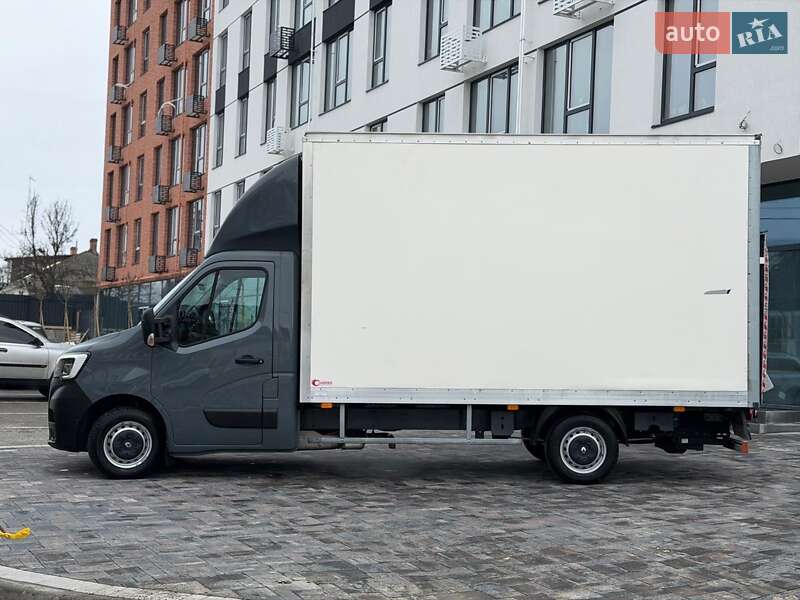 Вантажний фургон Renault Master 2020 в Дубні