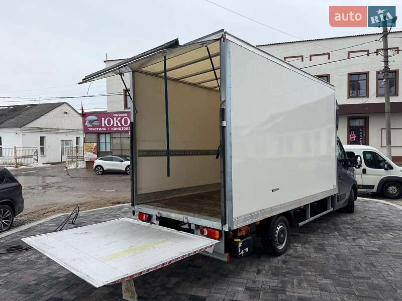 Вантажний фургон Renault Master 2020 в Дубні