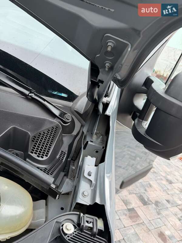 Вантажний фургон Renault Master 2020 в Дубні