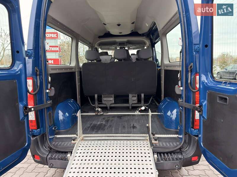 Микроавтобус Renault Master 2015 в Киеве фото 13 Микроавтобус Renault Master 2015 в Киеве