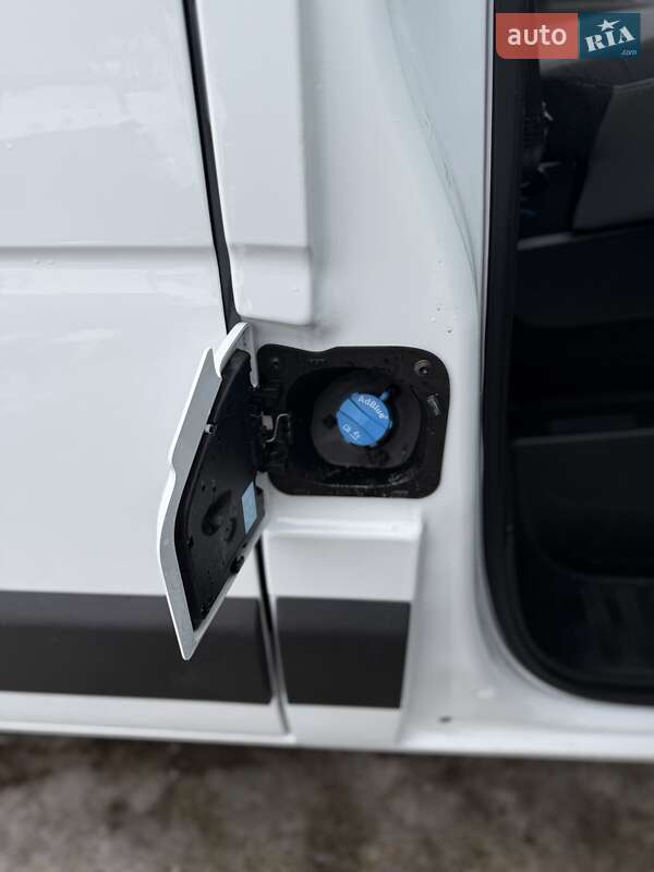 Мікроавтобус вантажний (до 3,5т) Renault Master 2018 в Рівному