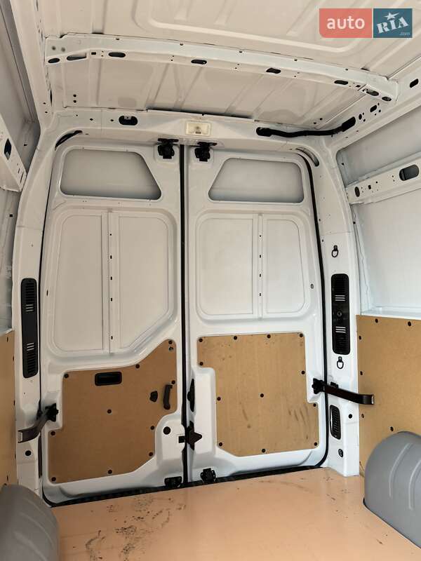 Мікроавтобус вантажний (до 3,5т) Renault Master 2018 в Рівному