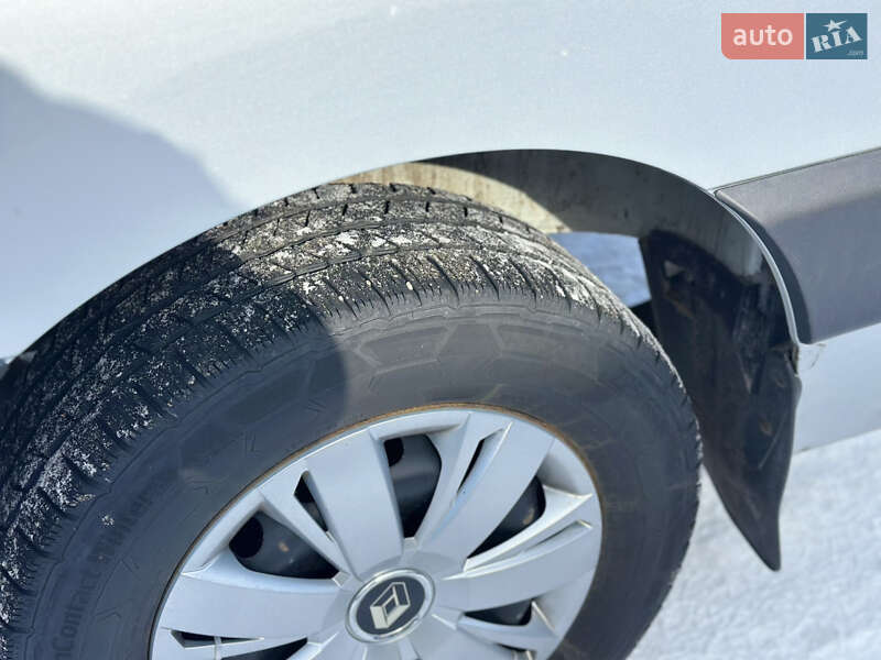 Вантажний фургон Renault Master 2017 в Первомайську