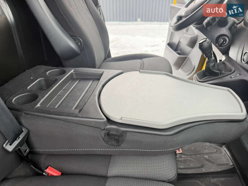 Вантажний фургон Renault Master 2022 в Луцьку